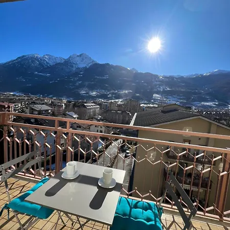 Blue Moon - Via Parigi Lejlighed Aosta